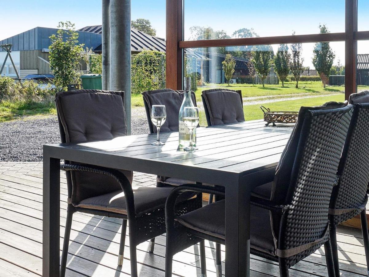 7 Person Holiday Home In Sj Lund Sjolund Bagian luar foto